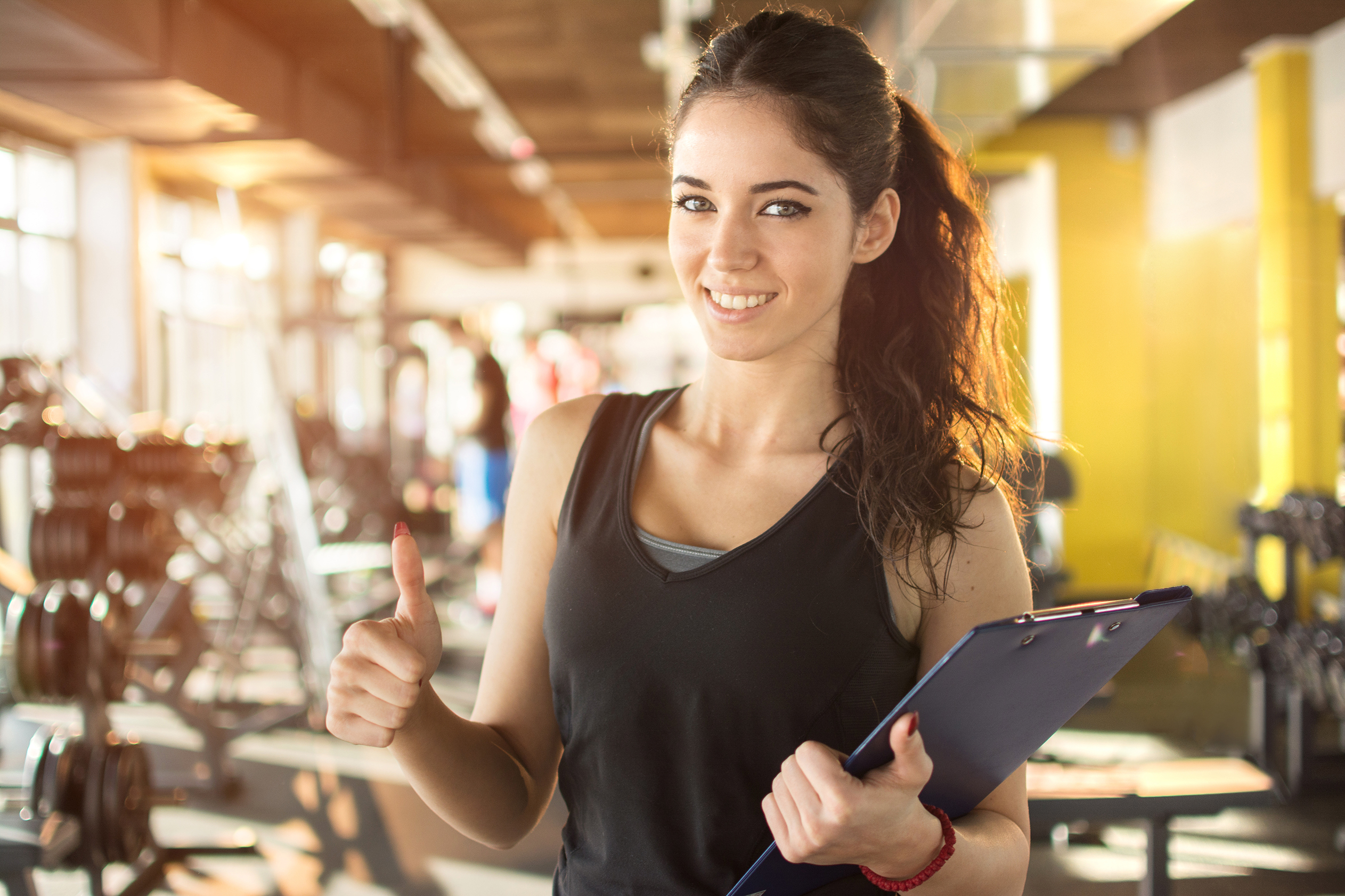 Becoming a Fitness Coach: Essential Steps & Resume Tips