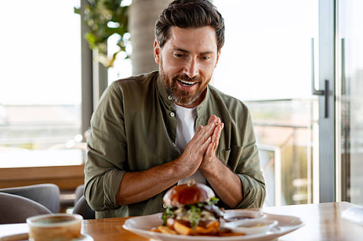 Nutrient Timing: Should You Eat Before or After a Workout?